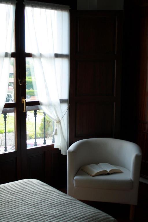 Hotel La Boriza Andrín Extérieur photo